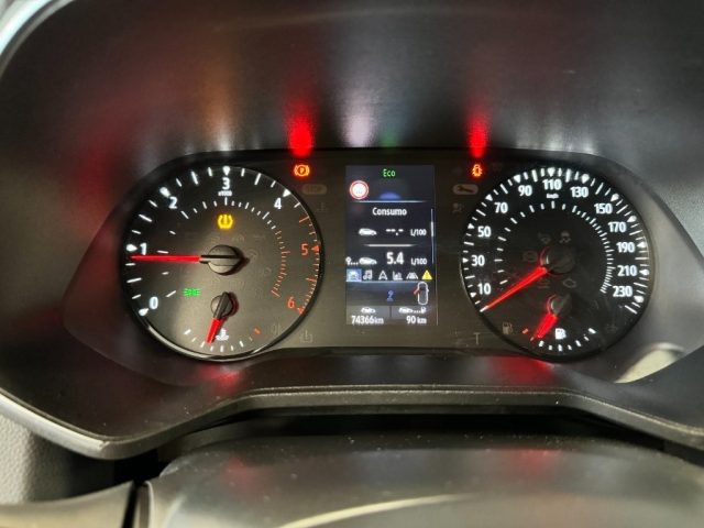RENAULT Clio usata, con Fari LED
