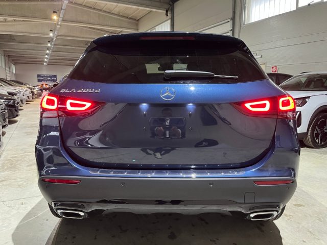 MERCEDES-BENZ GLA 200 usata, con Autoradio