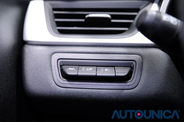 RENAULT Captur usata, con Volante multifunzione
