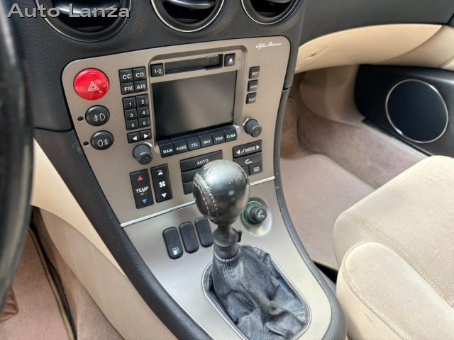 ALFA ROMEO 166 usata, con Climatizzatore