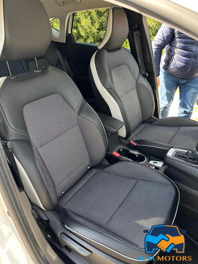RENAULT Captur usata 18