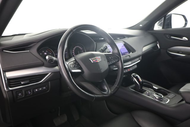 CADILLAC XT4 usata 7