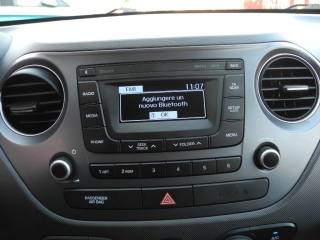 HYUNDAI i10 usata, con Sedile posteriore sdoppiato