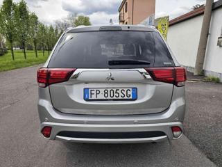 MITSUBISHI Outlander usata, con Airbag Passeggero