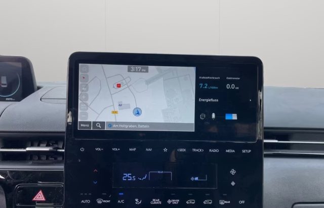 HYUNDAI Staria usata, con ESP