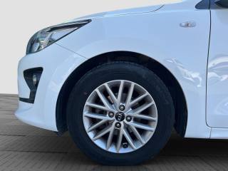 KIA Rio usata 15