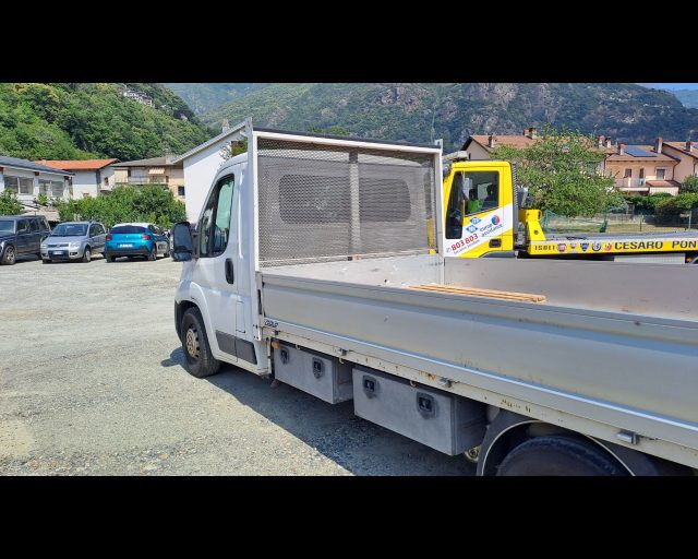PEUGEOT Boxer usata, con Kit fumatori