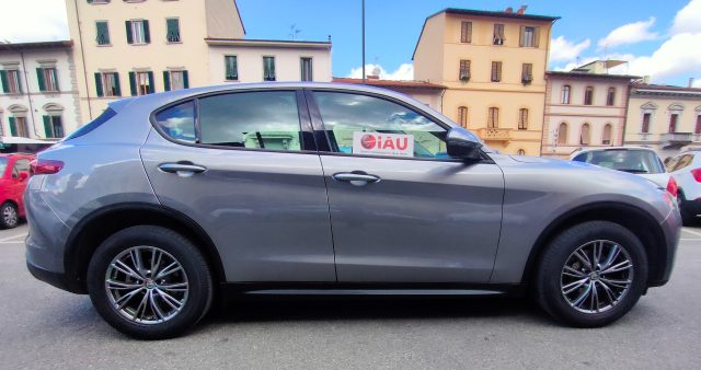 ALFA ROMEO Stelvio usata, con Cerchi in lega