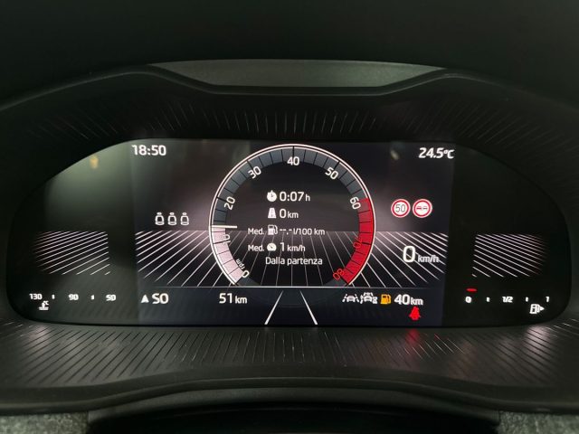 SKODA Kamiq usata, con Sedile posteriore sdoppiato