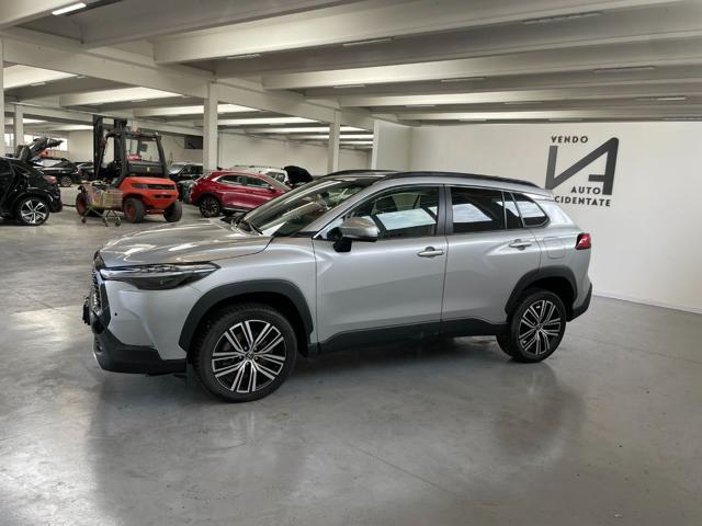 TOYOTA Corolla Cross usata, con Autoradio