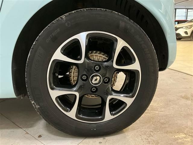 RENAULT Twingo usata, con Autoradio