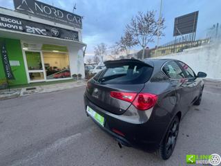 ALFA ROMEO Giulietta usata, con Cerchi in lega