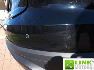 VOLKSWAGEN Touareg usata, con Fendinebbia