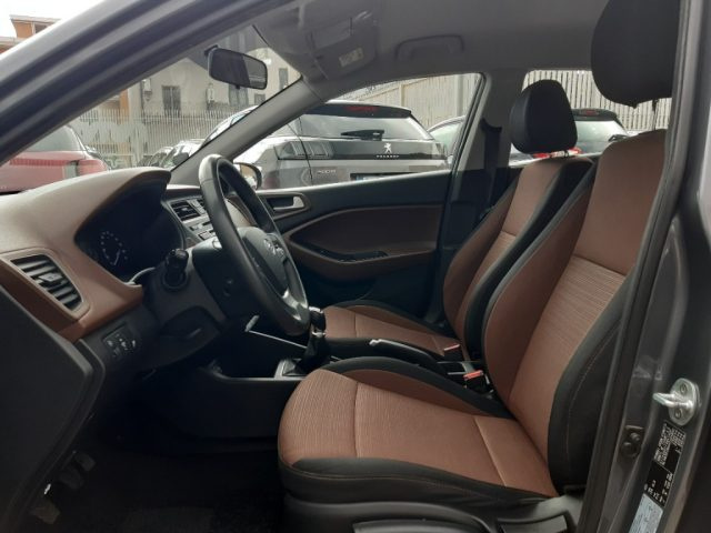 HYUNDAI i20 usata, con Controllo vocale