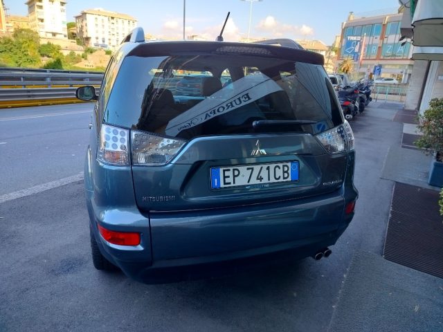 MITSUBISHI Outlander usata, con Airbag