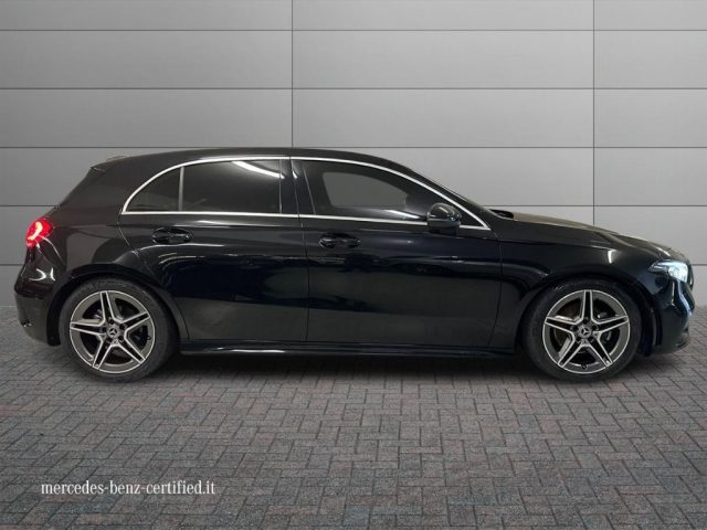 MERCEDES-BENZ A 180 usata, con Alzacristalli elettrici