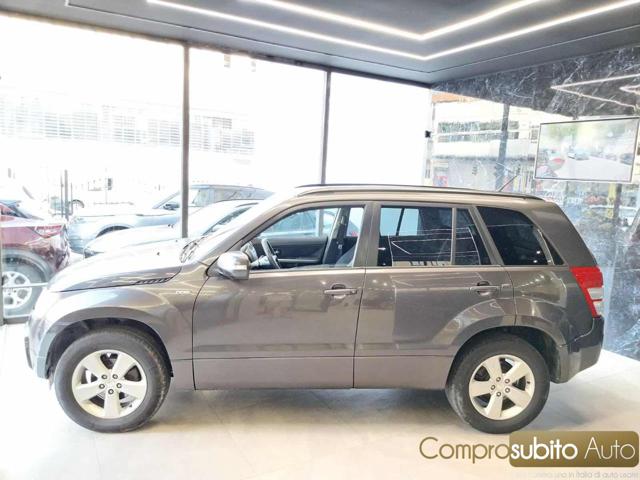 SUZUKI Grand Vitara usata, con Autoradio