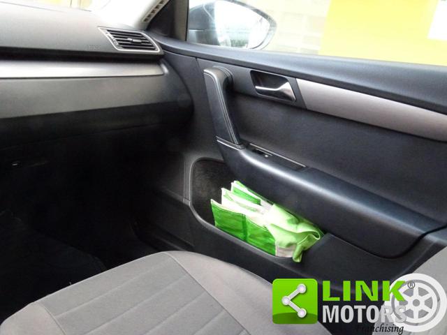 VOLKSWAGEN Passat usata, con Fendinebbia