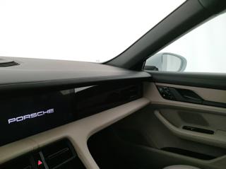 PORSCHE Taycan usata, con Autoradio digitale