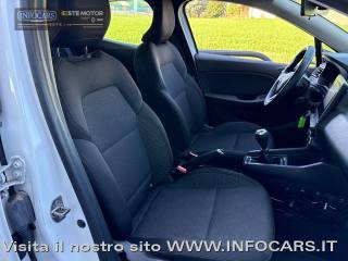 RENAULT Clio usata, con Autoradio