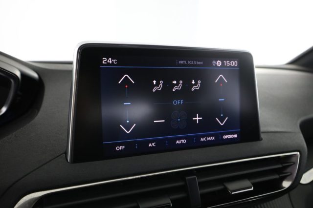 PEUGEOT 3008 usata 10