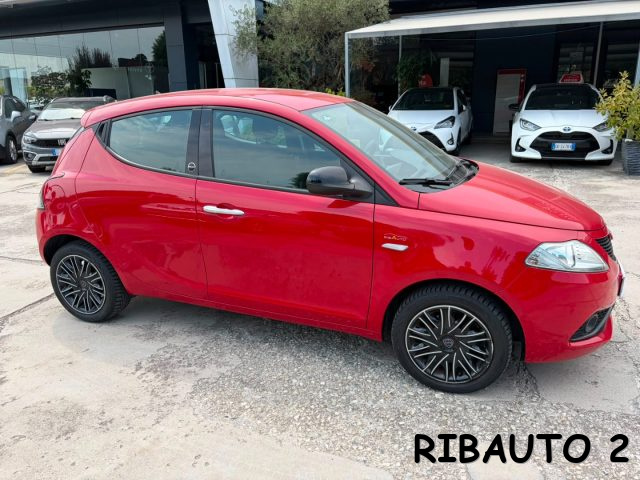 LANCIA Ypsilon usata, con Controllo trazione