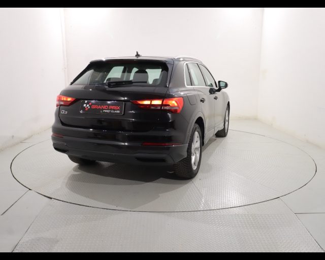 AUDI Q3 usata, con Autoradio