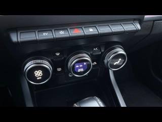 RENAULT Arkana usata, con USB