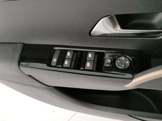 LANCIA Ypsilon usata, con Touch screen
