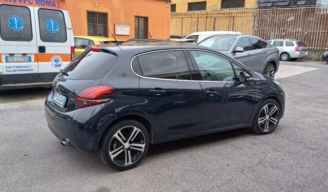 PEUGEOT 208 usata, con Airbag Passeggero