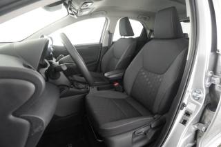 TOYOTA Yaris usata 2