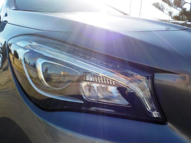 MERCEDES-BENZ CLA 200 usata, con Chiusura centralizzata