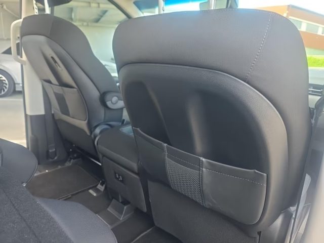 HYUNDAI Staria usata, con Climatizzatore