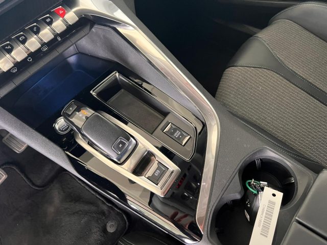 PEUGEOT 3008 usata, con Cruise Control