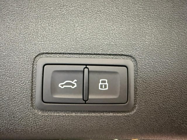 AUDI Q3 usata, con Sedili riscaldati