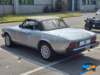 FIAT 124 Spider usata 8