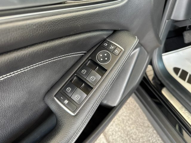 MERCEDES-BENZ GLA 200 usata 33