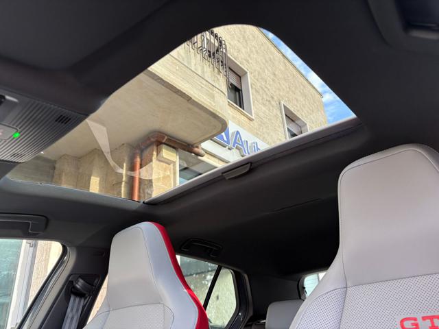 VOLKSWAGEN Golf GTI usata, con Sedili ventilati
