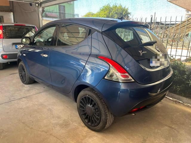 LANCIA Ypsilon usata, con Chiusura centralizzata
