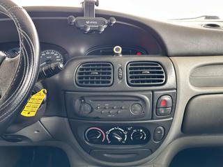 RENAULT Scenic usata, con Fendinebbia
