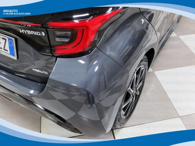 TOYOTA Yaris usata, con Volante multifunzione