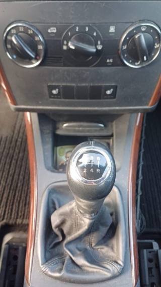 MERCEDES-BENZ A 160 usata, con Bracciolo