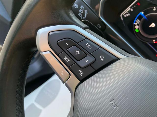 VOLKSWAGEN Tiguan usata, con Sedile posteriore sdoppiato