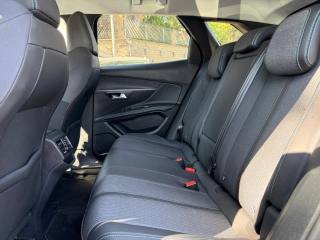 PEUGEOT 3008 usata, con Park Distance Control