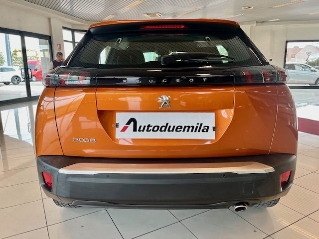 PEUGEOT 2008 usata, con Alzacristalli elettrici