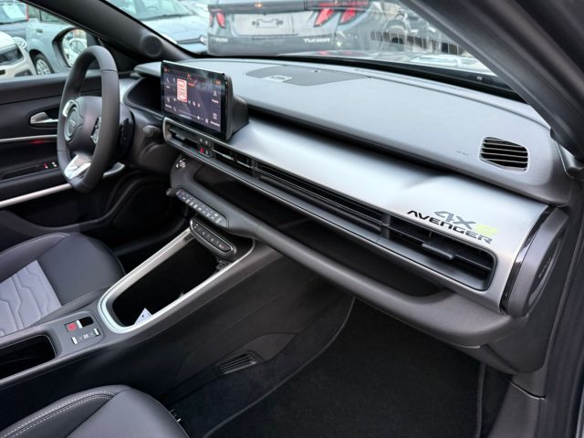 JEEP Avenger usata 13
