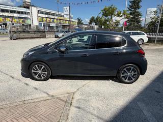 PEUGEOT 208 usata, con Fendinebbia