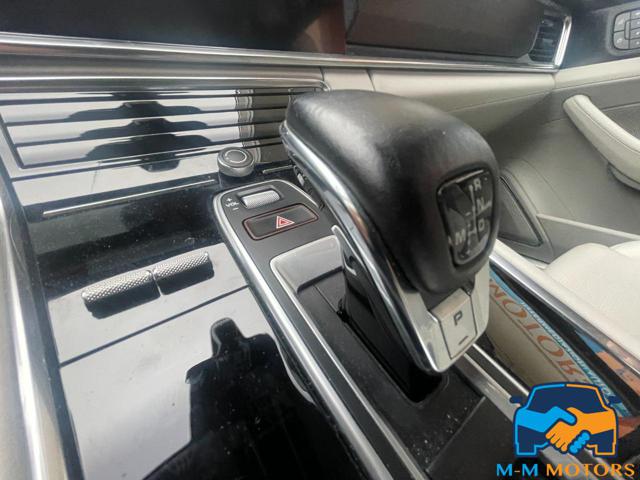 PORSCHE Panamera usata, con Park Distance Control