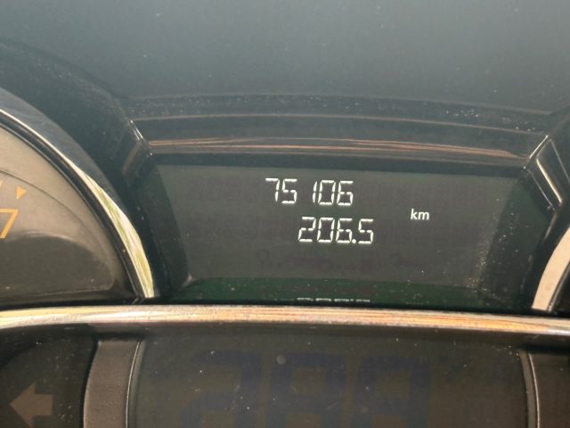 RENAULT Clio usata, con Immobilizzatore elettronico