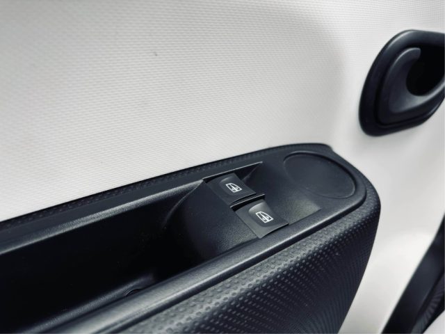 RENAULT Twingo usata, con Servosterzo